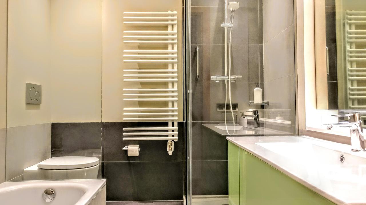 Bizflats Eixample Apartments Barcellona Esterno foto