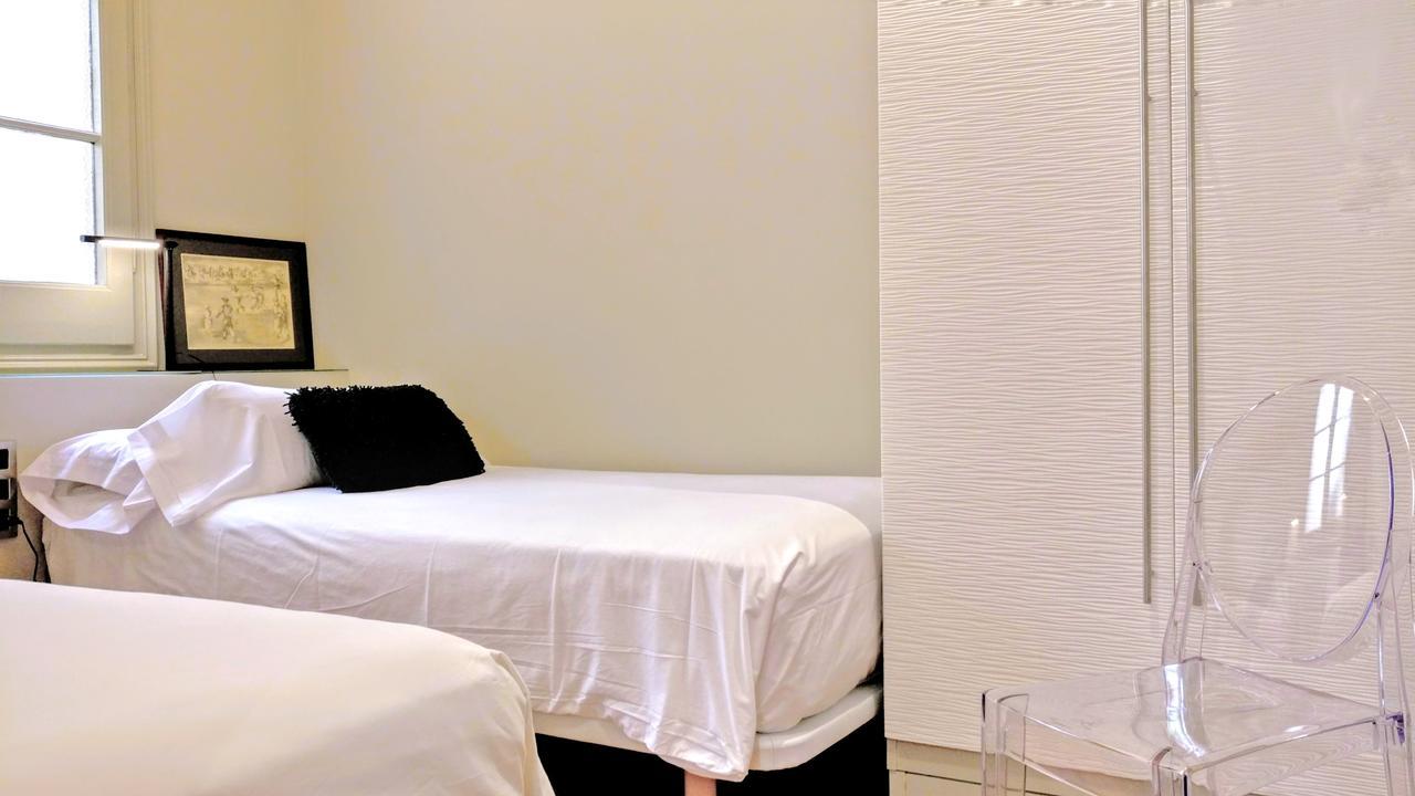 Bizflats Eixample Apartments Barcellona Esterno foto